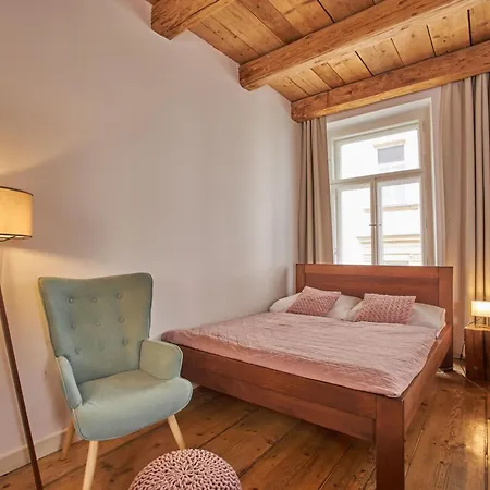 Appartement Jeruzalémská - Synagogue *